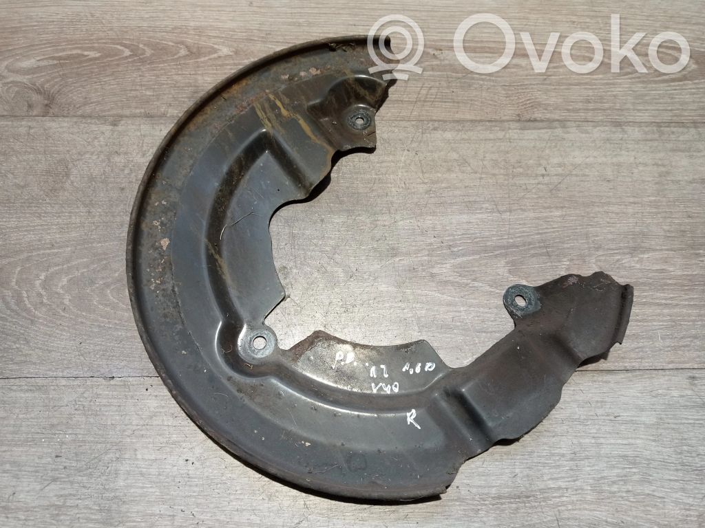 Volvo V40 Etujarrun jarrulevyn pölysuojalevy 