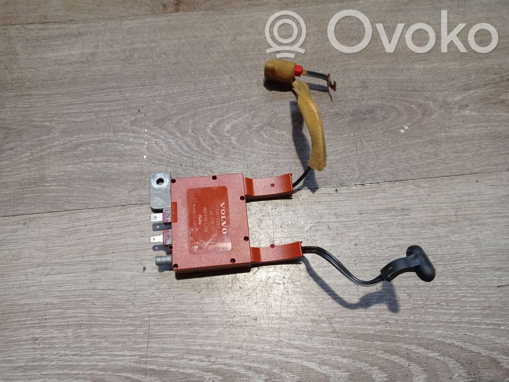 Volvo S60 Antenos stiprintuvas 