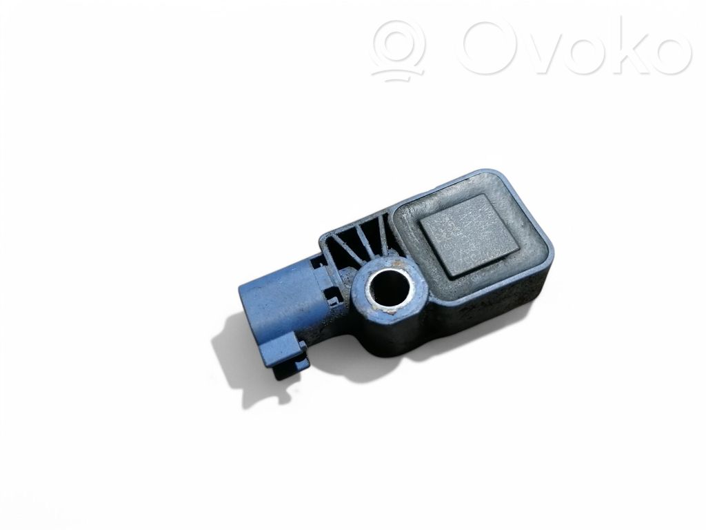 Sensor impacto/accidente para activar Airbag   30775522,9W8314A686AA