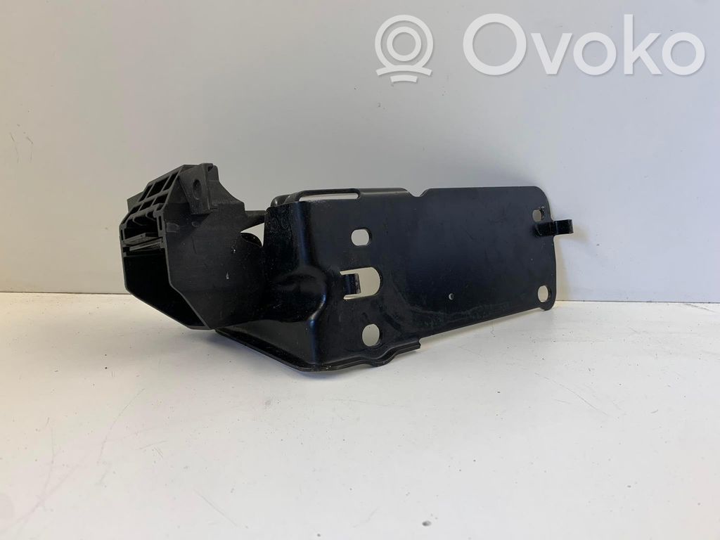 BMW 3 E90 E91 Fixation de radiateur 