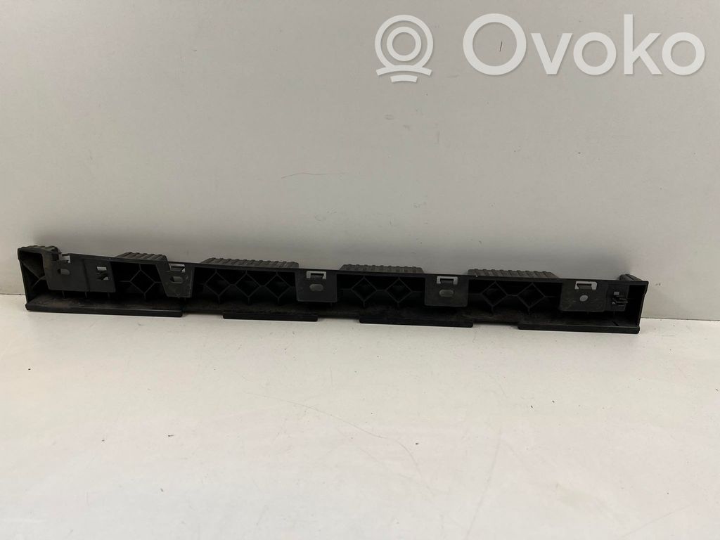 Sill supporting ledge   2991497