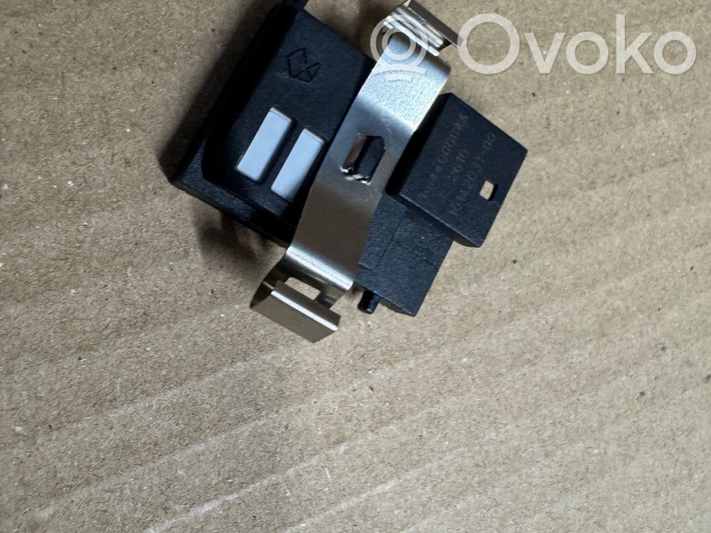 Rain sensor   68440808AA,55111389AB,55111389AC,55111389AD,55111389AE,55111389AF