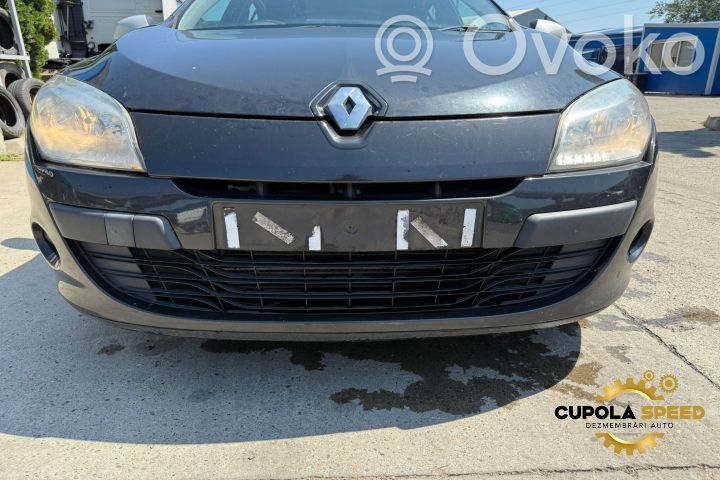 Renault Megane III Bară față 