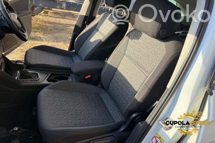 Volkswagen Tiguan Kuljettajan istuin 