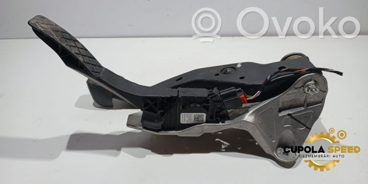 Gaspedal   2Q2723503A
