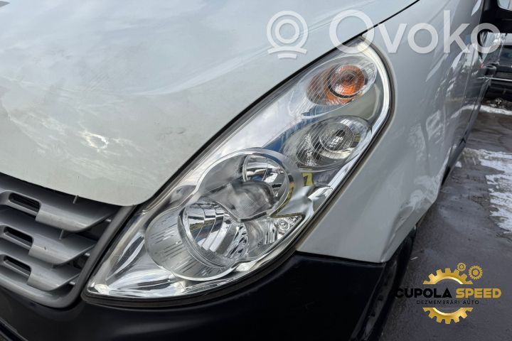 Headlight/headlamp   17064601