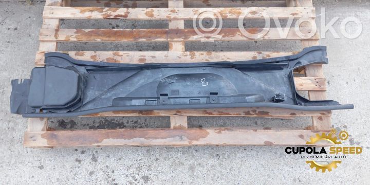 Wiper trim   698978801