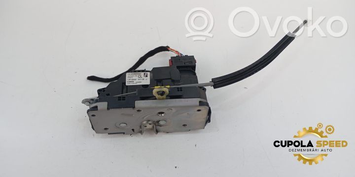 Opel Movano C Priekšpusē slēdzene 