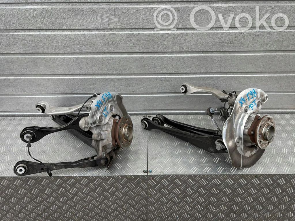 BMW X4M F98 Mangueta de dirección de rueda trasera 