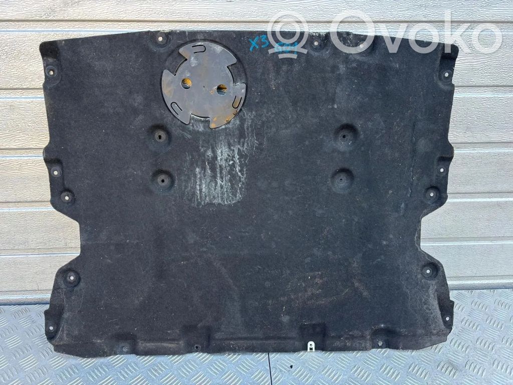 BMW X3 G01 Protezione anti spruzzi/sottoscocca del motore 