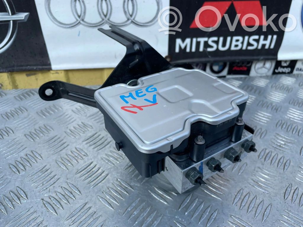 Renault Megane E-Tech Блок ABS 