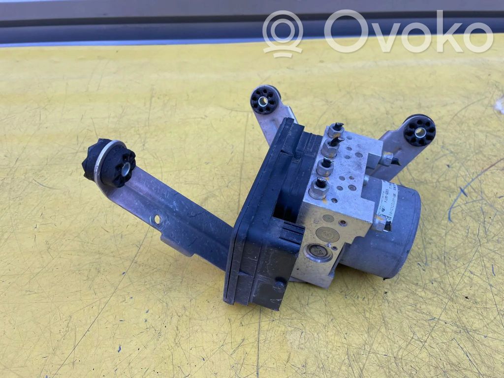 BMW i3 Bomba de ABS 
