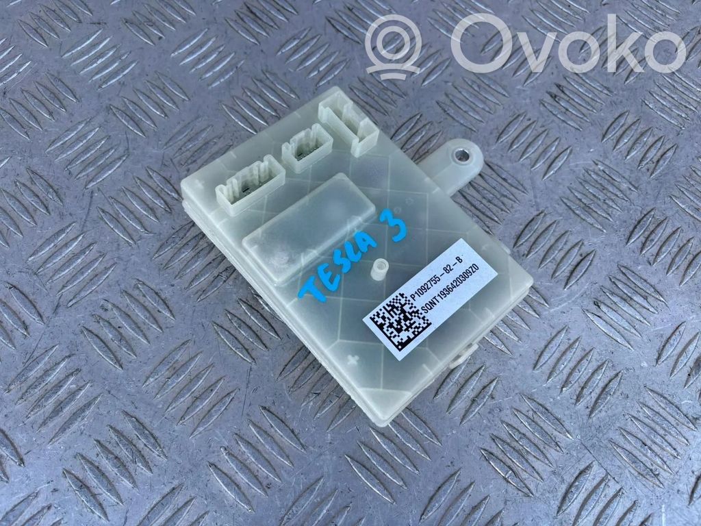Tesla Model 3 Alte unități/module de control 