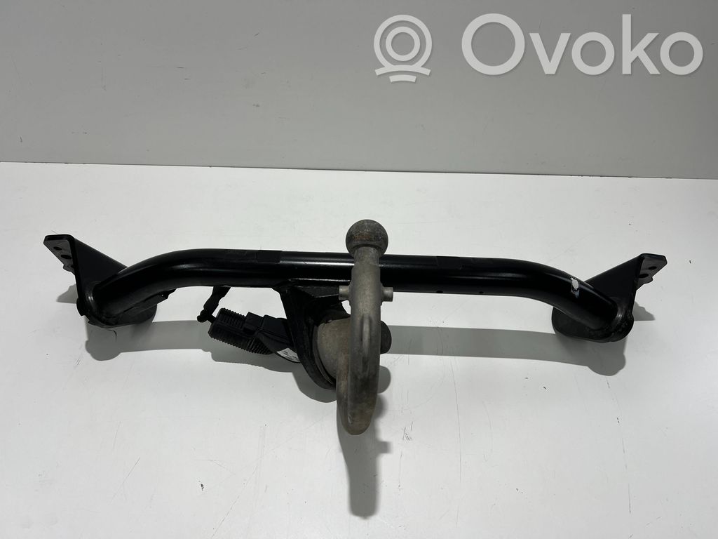 Mercedes-Benz EQA Tow bar set 