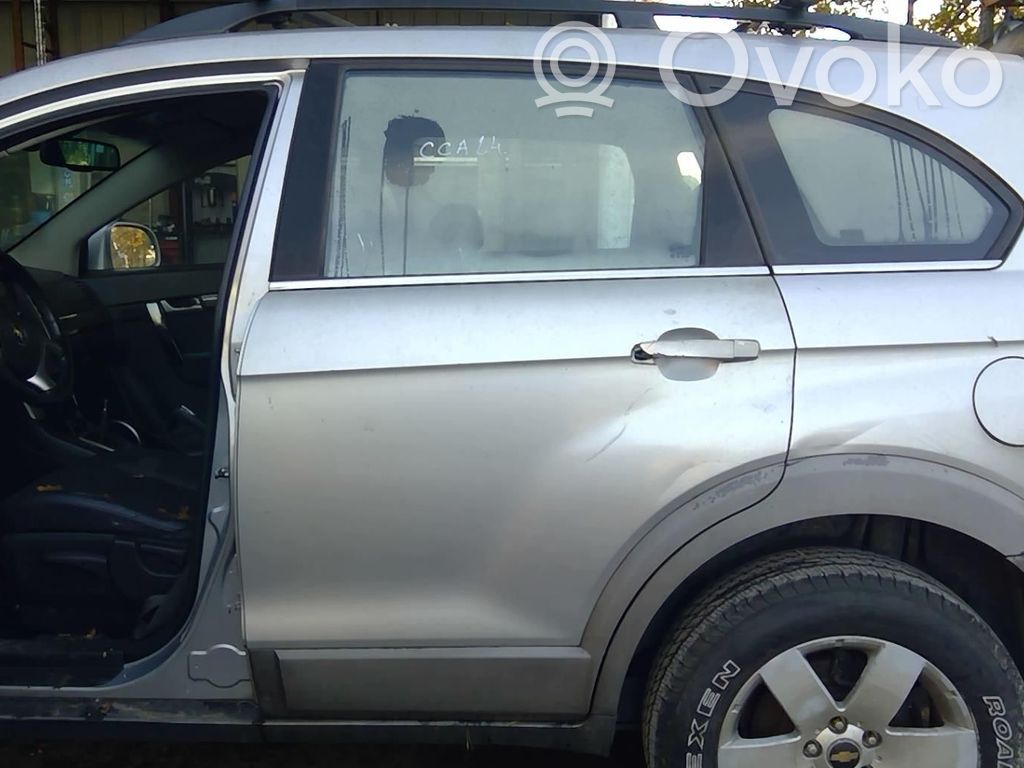 Chevrolet Captiva Galinės durys 