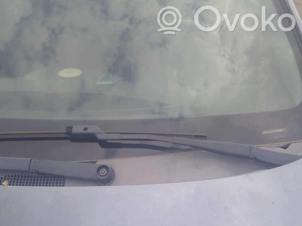 KIA Ceed Front wiper blade arm 
