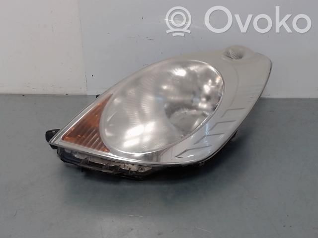 Nissan Note (E11) Headlight/headlamp 