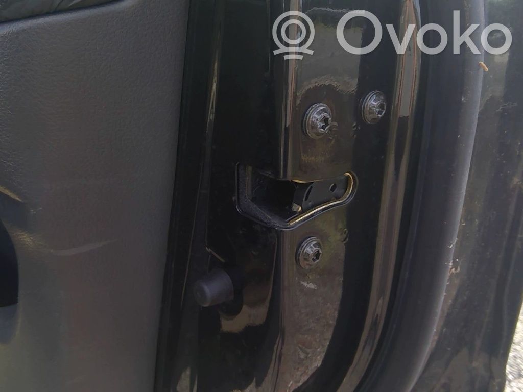 SsangYong Kyron Etuoven lukko 