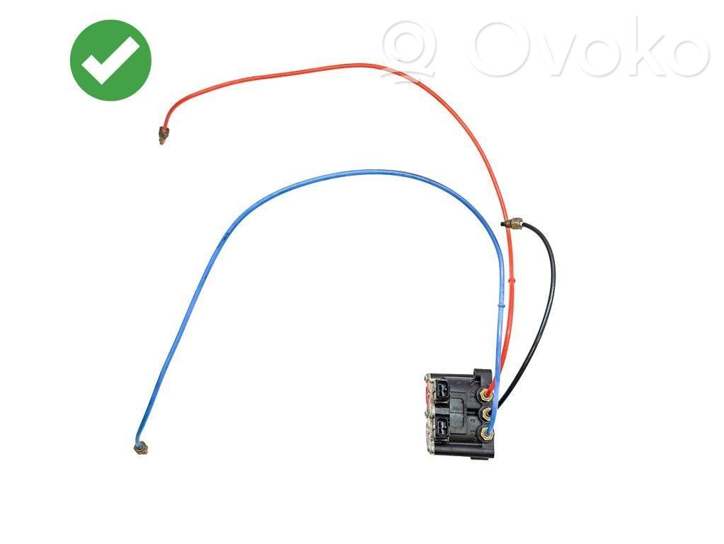 BMW 5 E39 Compresor/pompă suspensie pneumatică 