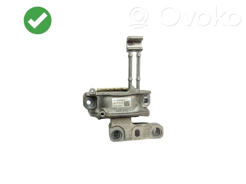 Audi A1 Engine mount bracket 