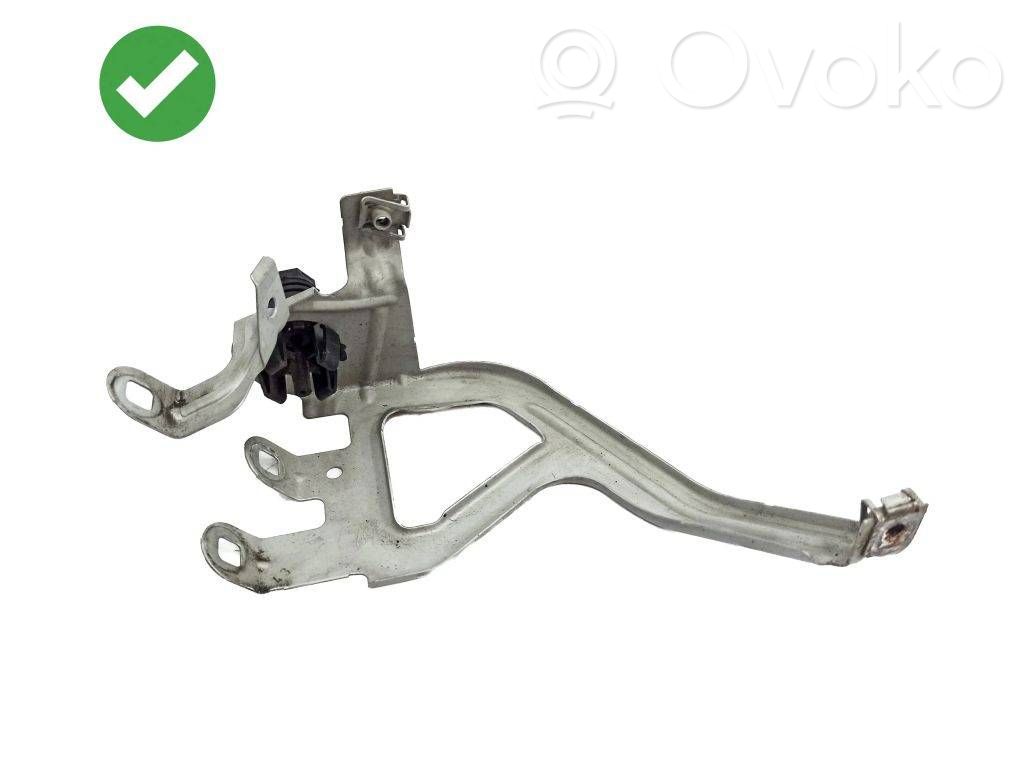 BMW 5 F10 F11 Uchwyt / Mocowanie błotnika przedniego 
