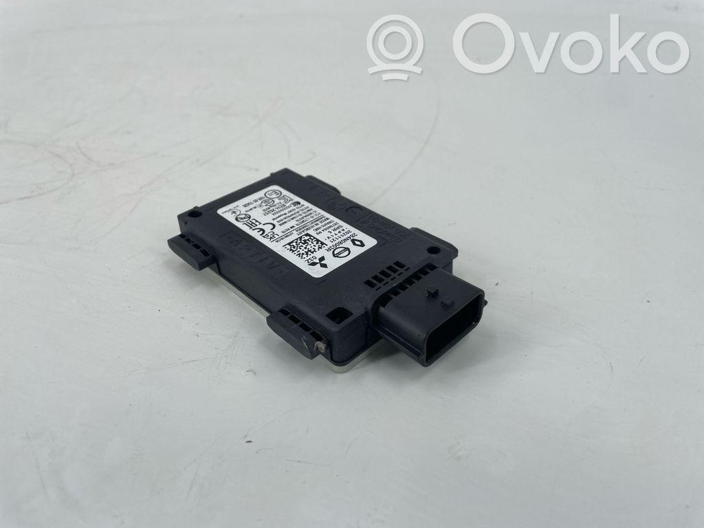 Renault Megane E-Tech Distronic sensor radar 