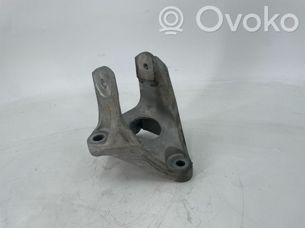 Soporte de montaje del motor (Usadas)