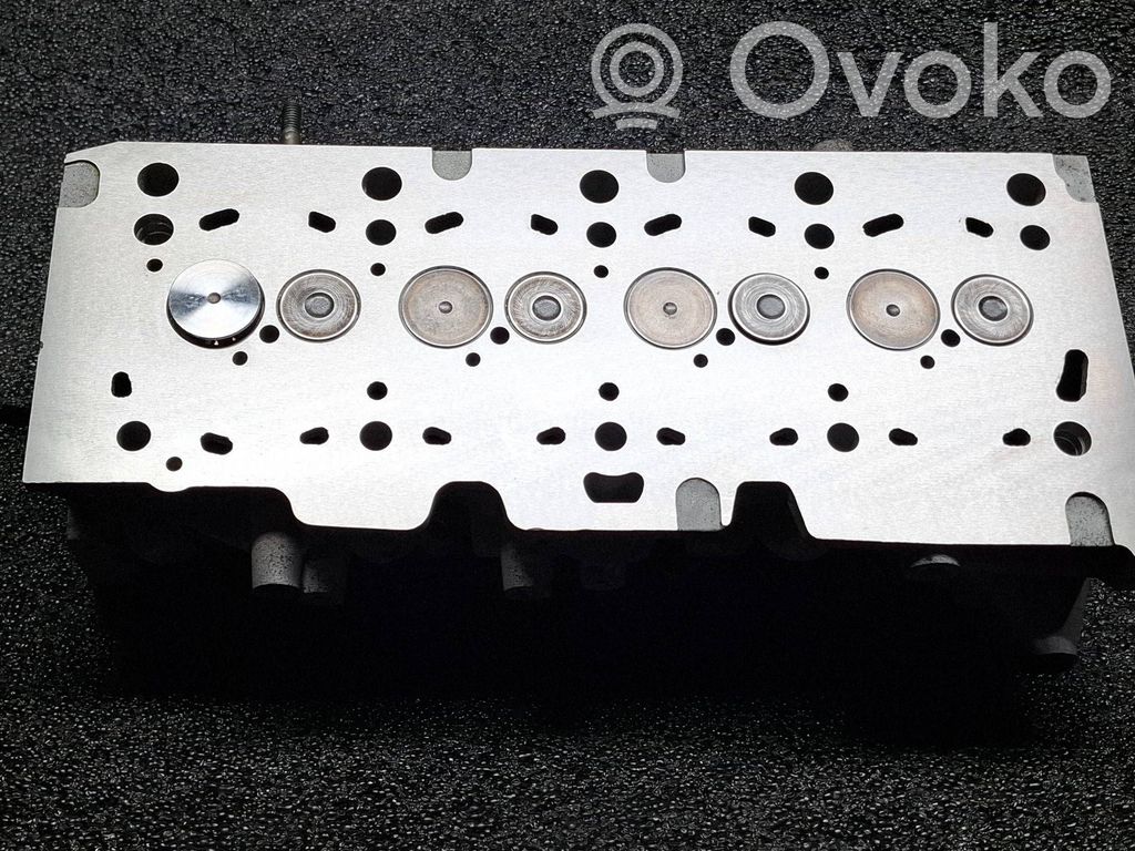 Engine head   347759