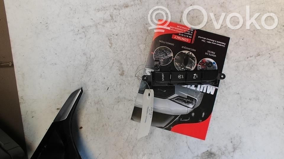 KIA Ceed Muut kytkimet/nupit/vaihtimet 