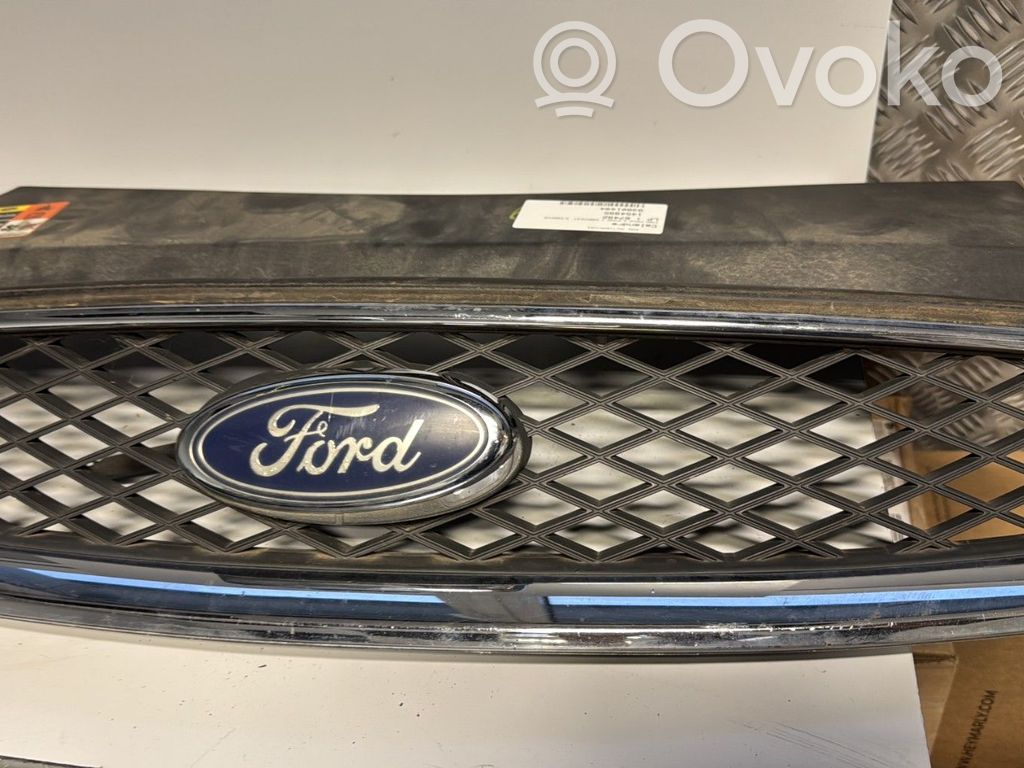 Front grill   1454995
