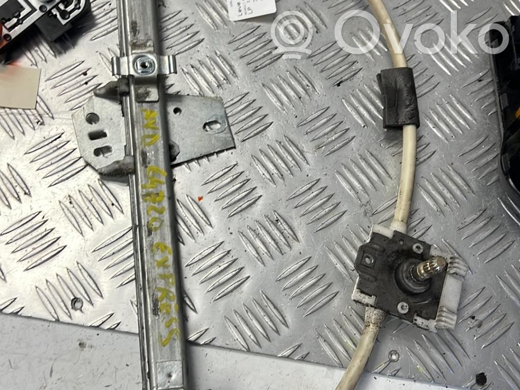 Renault Express Manualny podnośnik szyby drzwi przednich 