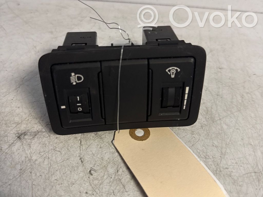 Hyundai i30 Interruptor de control de altura del faro delantero 