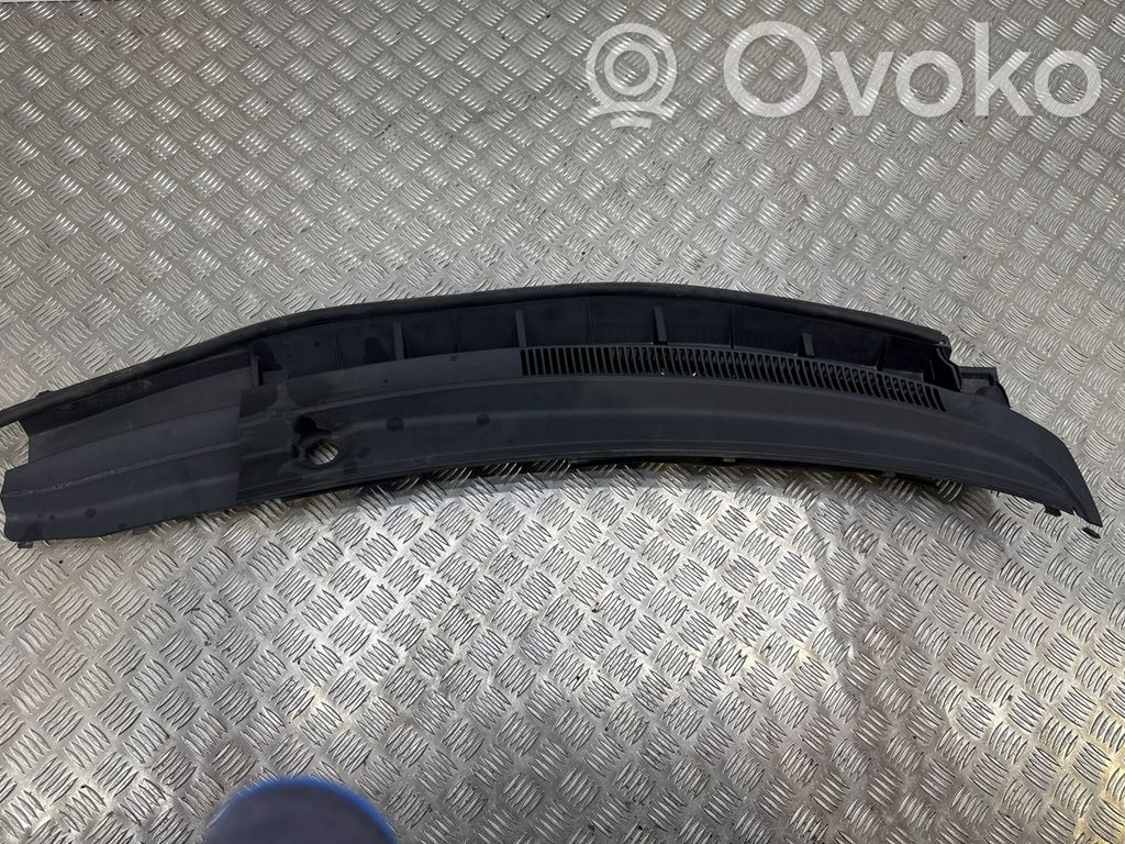 Toyota Auris 150 Podszybie przednie 
