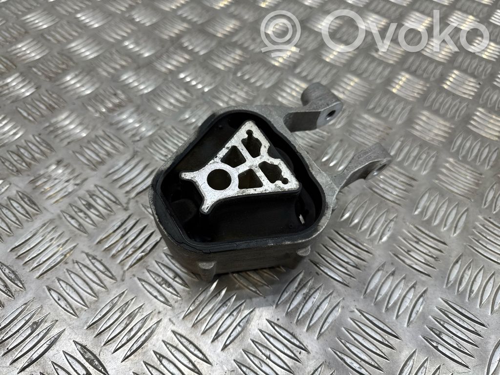 Polestar 2 Engine mount bracket 