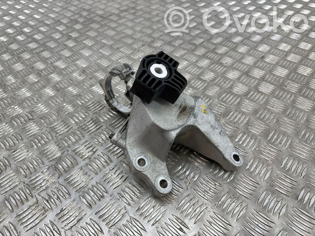 Polestar 2 Engine mount bracket 
