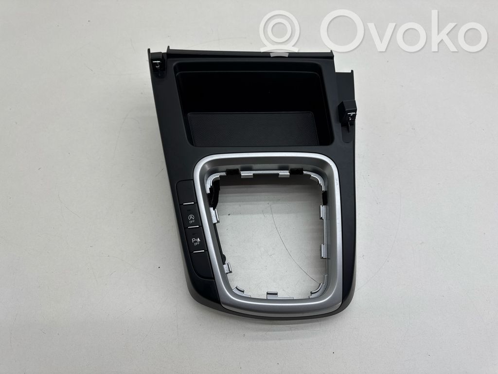 KIA Ceed Ramă manetă schimbător viteze 