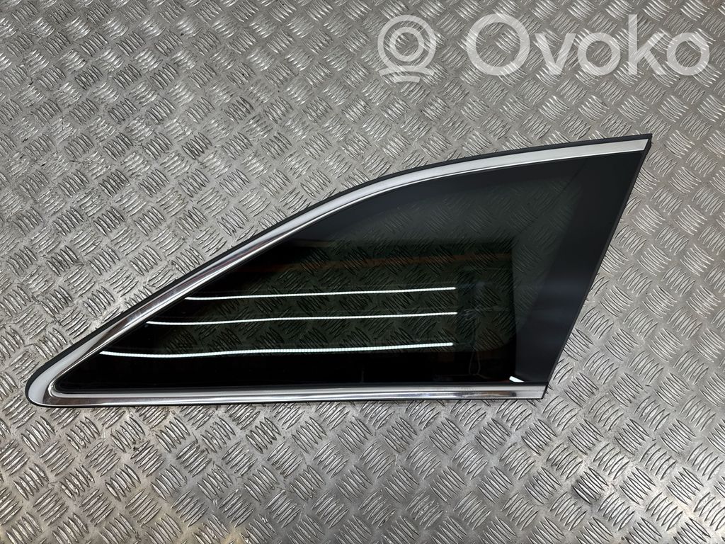 KIA Ceed Vidrio lateral trasero 