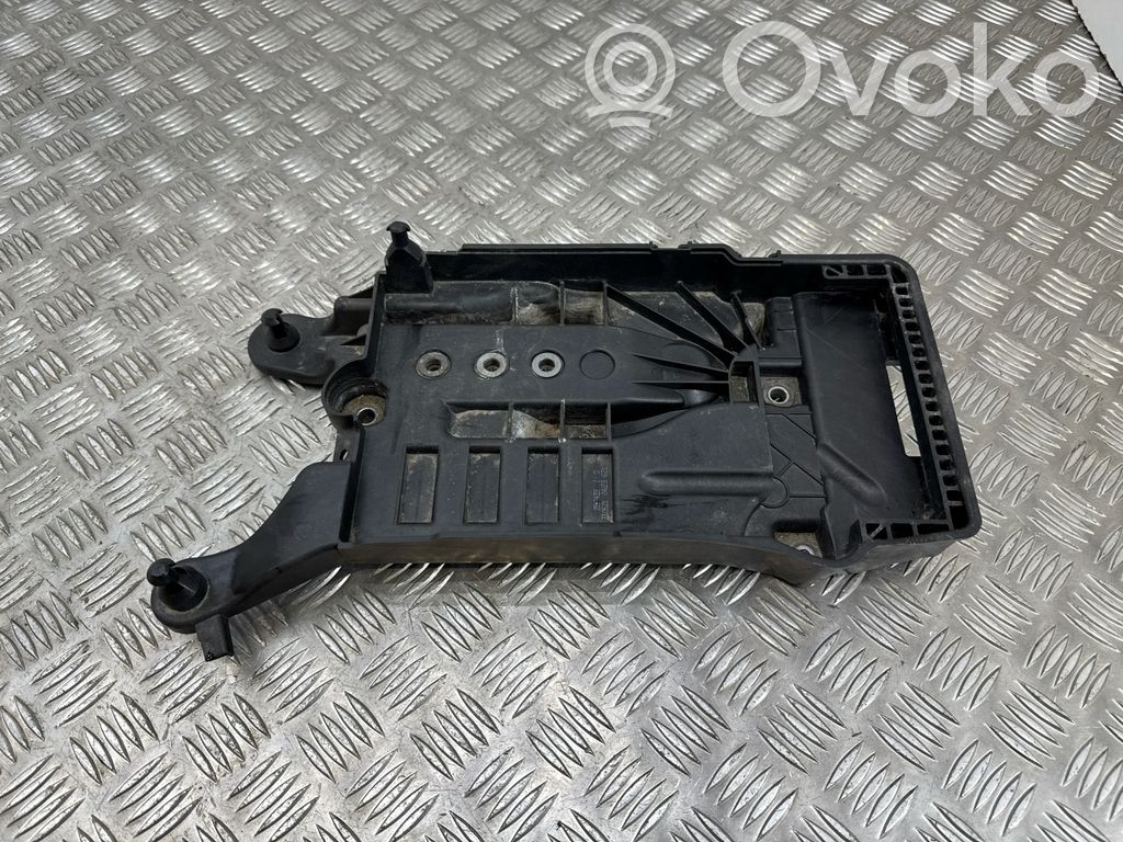 Seat Arona Battery tray 