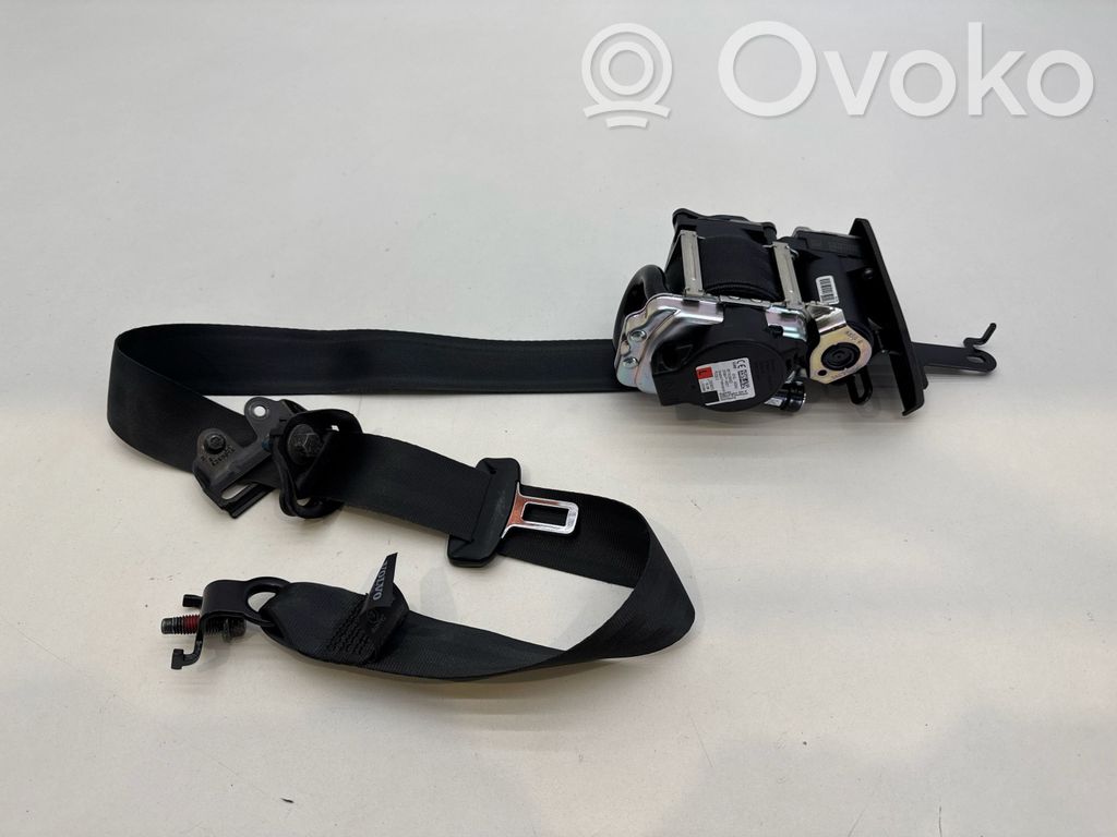 Volvo XC40 Pas bezpieczeństwa fotela przedniego 