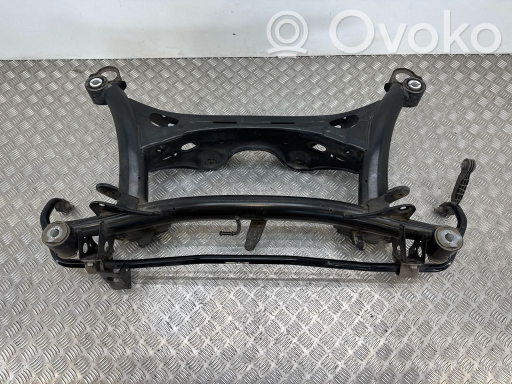 Volvo XC40 Taka-apurunko 