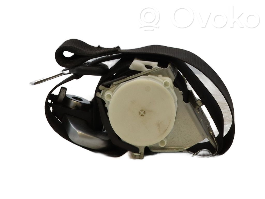 BMW 1 E82 E88 Front seatbelt 