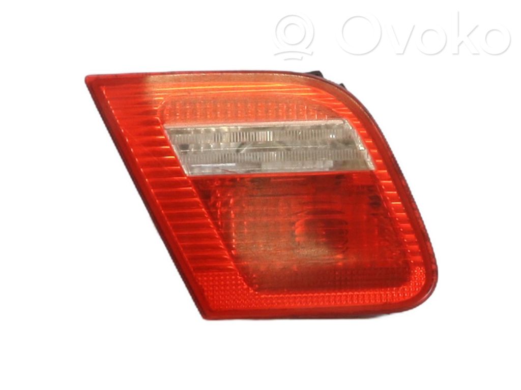 BMW 3 E46 Tailgate rear/tail lights 