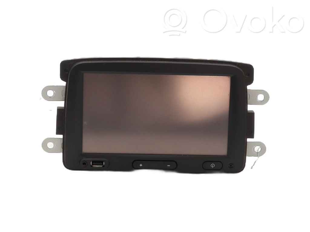 Dacia Sandero Panel / Radioodtwarzacz CD/DVD/GPS 
