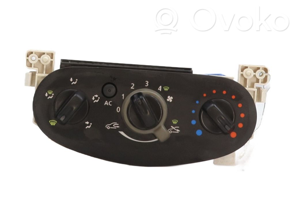 Dacia Sandero Climate control unit 