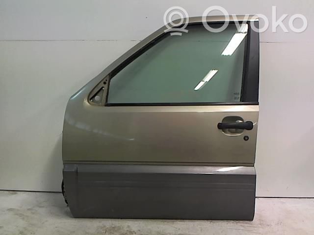 Nissan Terrano Puerta delantera 