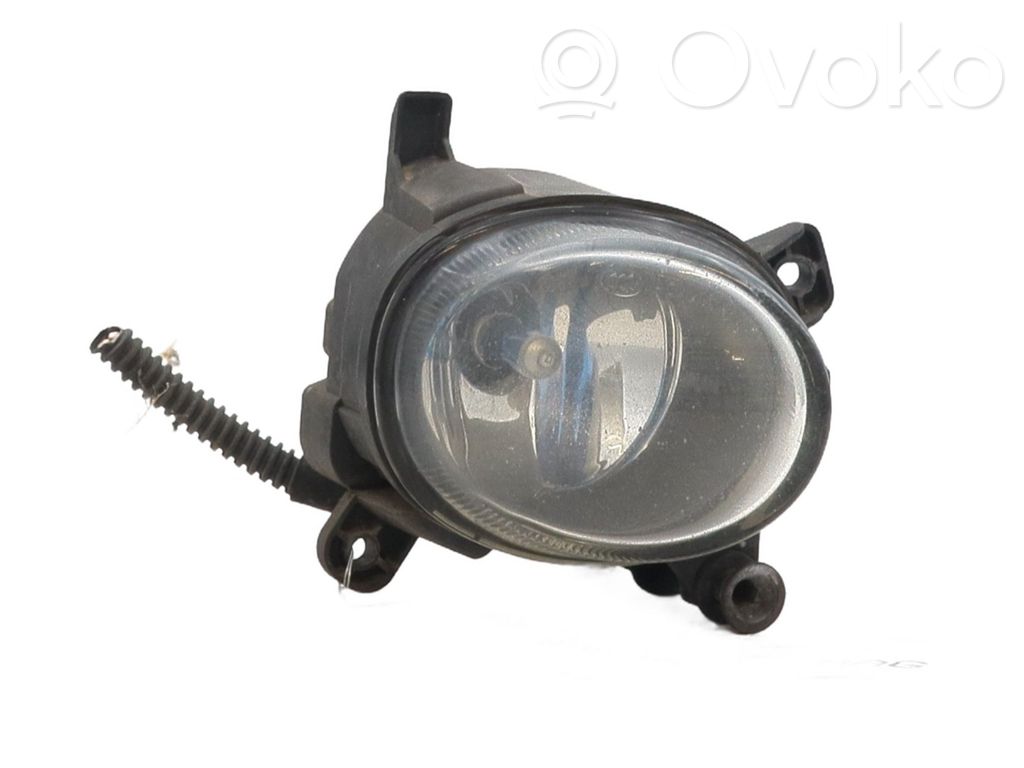 Etusumuvalo   8T0941700E