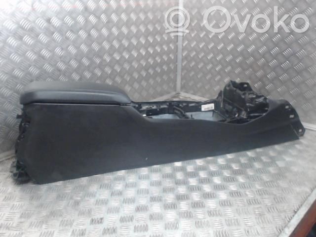 BMW 1 F40 Centrinė konsolė 