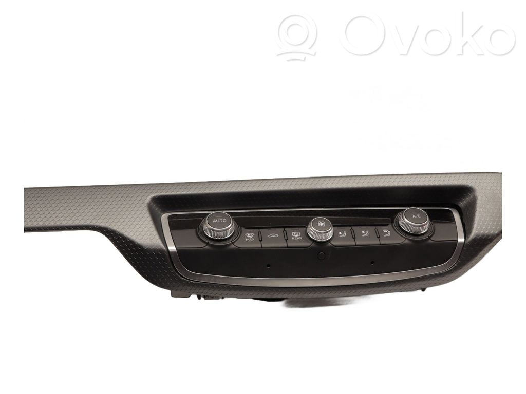 Audi A1 Climate control unit 