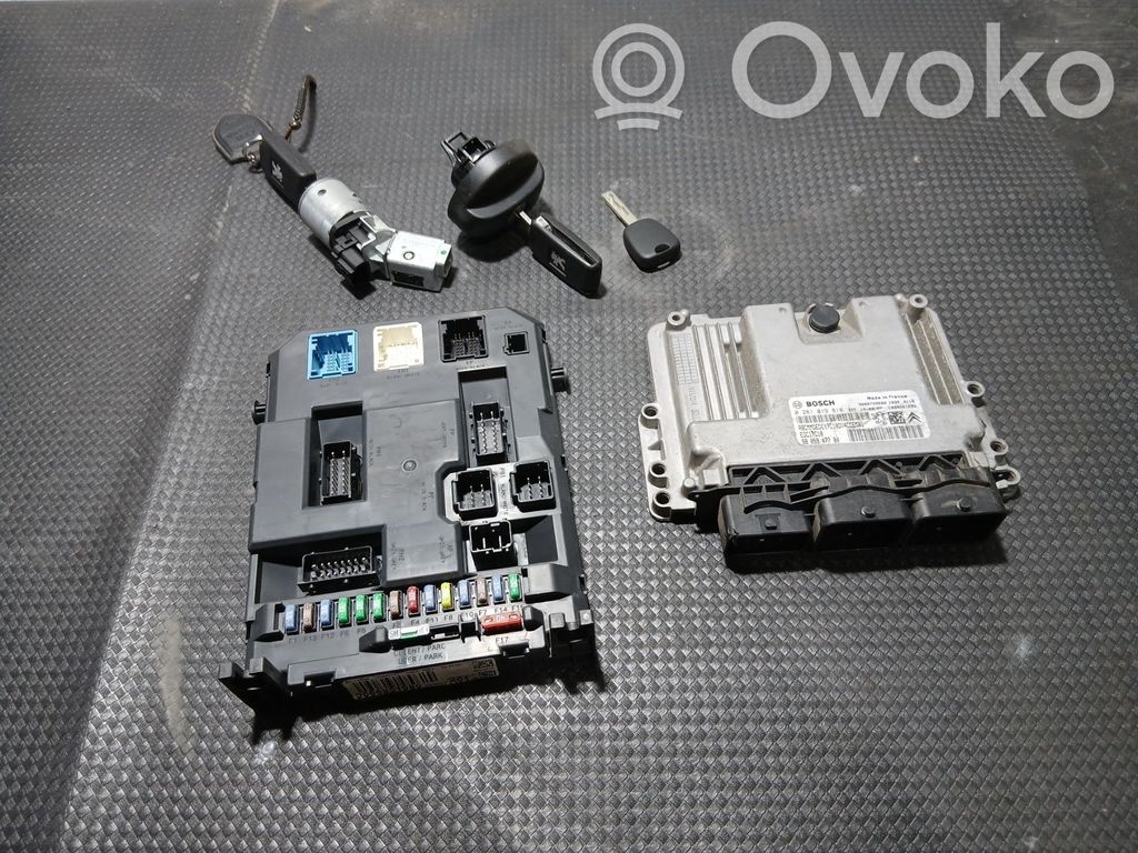 Peugeot 207 Engine ECU kit and lock set 