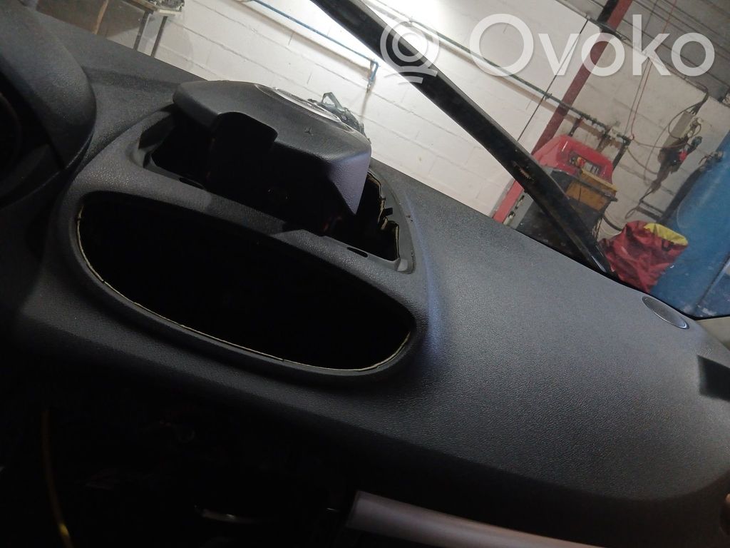 Renault Clio III Dashboard 